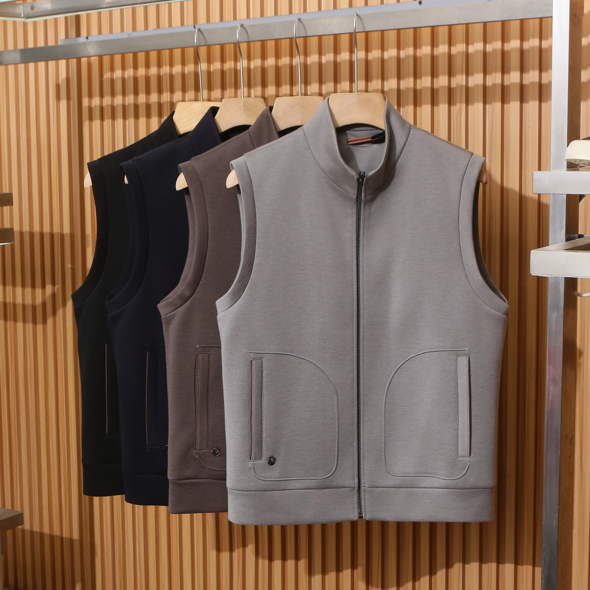 Italian Luxury Men's Busin Casual Knitted Wool Blend Vest Stand Collar Mixed Fiber Regular Fit Zipper Pure Color
Italian Luxury Men's Busin Casual Knitted Wool Blend Vest Stand Collar Mixed Fiber Regular Fit Zipper Pure Color