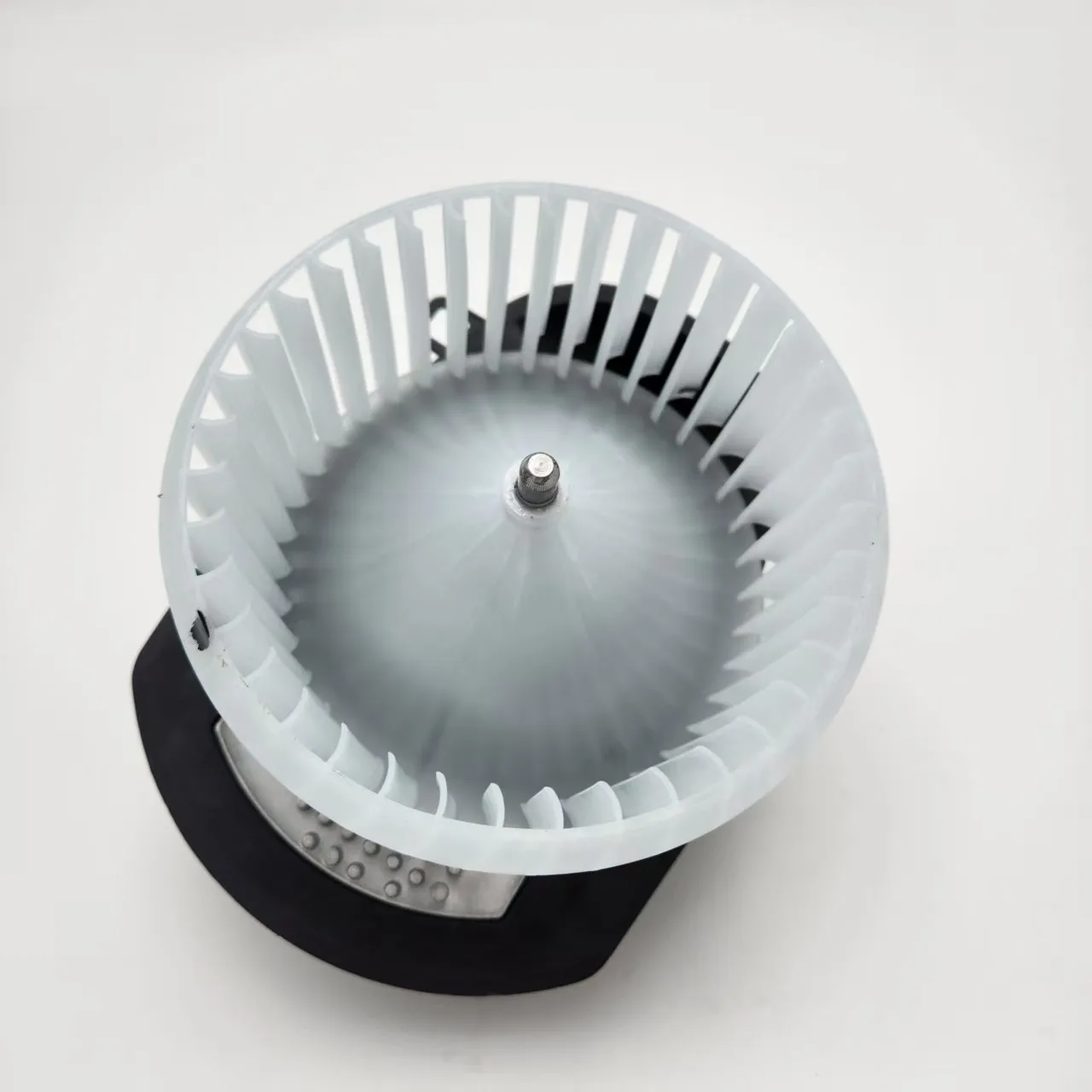 Blower Motor Suitable for Vw Touareg 7P 11-12 Lhd Porsche Cayenne 11-18 Lhd Oe: P0820021B 0130115559 7P0820021F 16474951 7P0820021
Blower Motor Suitable for Vw Touareg 7P 11-12 Lhd Porsche Cayenne 11-18 Lhd Oe: P0820021B 0130115559 7P0820021F 16474951 7P0820021