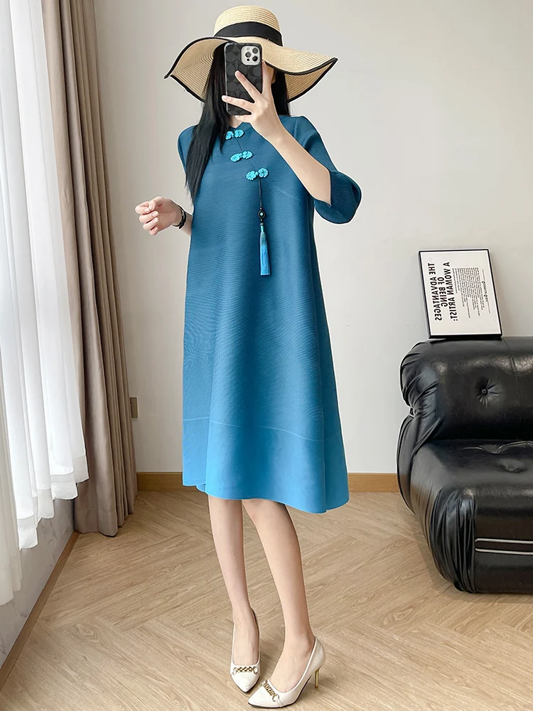New Chinese Style Gradient Color Pleated Long Dress Button Sleeveless Casual Loose Waist Polyester Fiber High Elasticity A-Li...
New Chinese Style Gradient Color Pleated Long Dress Button Sleeveless Casual Loose Waist Polyester Fiber High Elasticity A-Li...