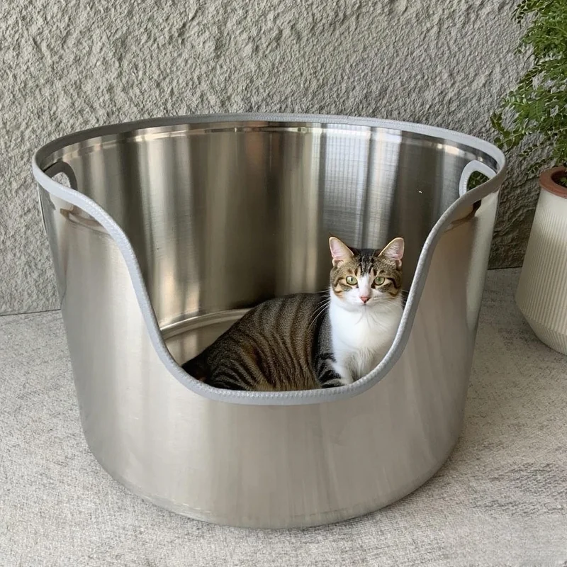 Stainless steel cat litter box oversized splash-proof heightened semi-closed open container
Stainless steel cat litter box oversized splash-proof heightened semi-closed open container