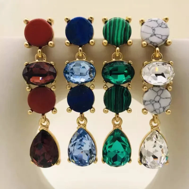 New Natural Stone Crystal Earrings Temperament Light Luxury High Sense Earrings Women
New Natural Stone Crystal Earrings Temperament Light Luxury High Sense Earrings Women