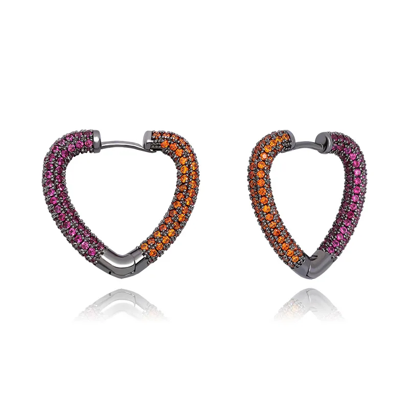 1 pair Hip Hop Prong Setting AAA CZ Stone Bling Ice Out Heart Shape Drop Earrings for Men Women Unisex Lovers Fashion Jewelry
1 pair Hip Hop Prong Setting AAA CZ Stone Bling Ice Out Heart Shape Drop Earrings for Men Women Unisex Lovers Fashion Jewelry