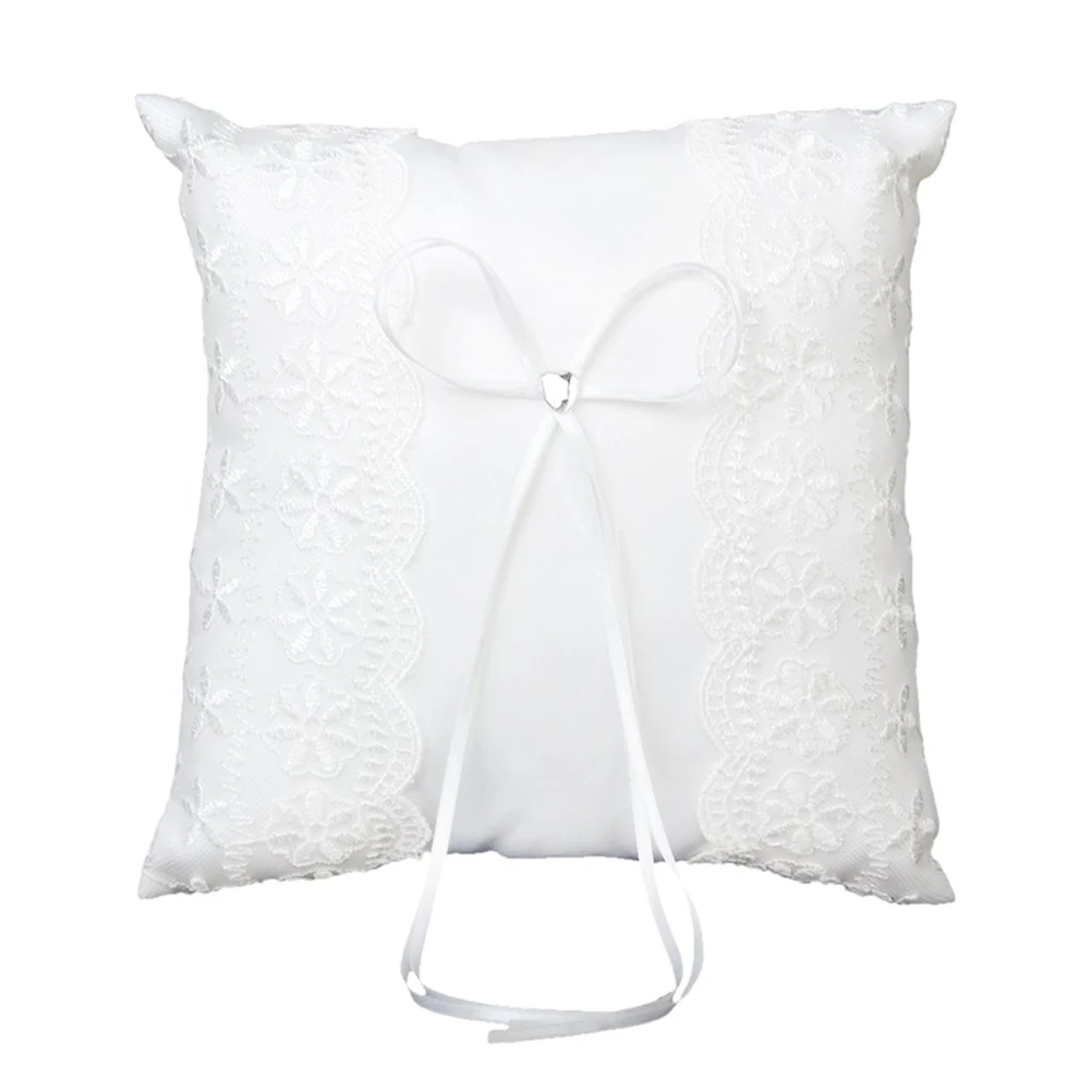 Lace Ring Pillow 20x20cm White Wedding Bearer Pillow with Strap for Page Boy Bride Ceremony DIY Supplies
Lace Ring Pillow 20x20cm White Wedding Bearer Pillow with Strap for Page Boy Bride Ceremony DIY Supplies