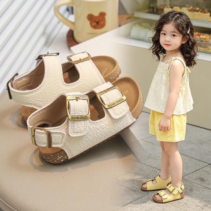 YUYIN 2026 Summer New Comfortable Thick-Soled Children's Sandals with Metal Buckle Decoration Soft Non-Slip Comfortable Sandals
YUYIN 2026 Summer New Comfortable Thick-Soled Children's Sandals with Metal Buckle Decoration Soft Non-Slip Comfortable Sandals