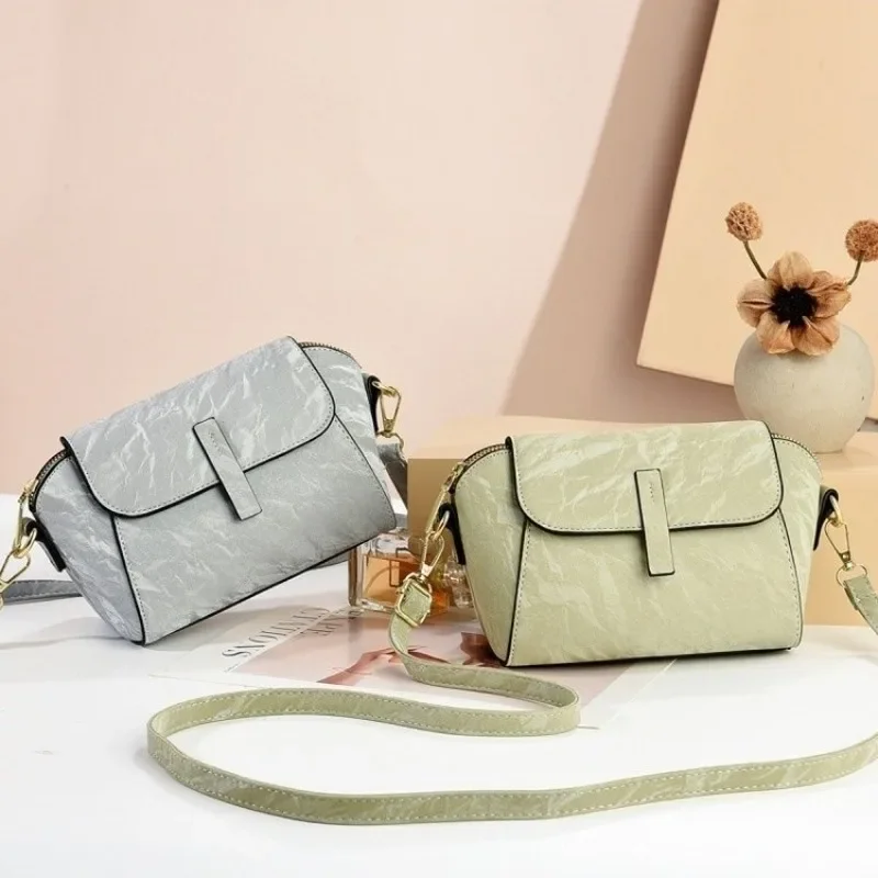Designer Paris Elegant Vintage Diaper Bag For Women Letter Logo Leather Tote With Minimalist Style And Crossbody Shoulder
Designer Paris Elegant Vintage Diaper Bag For Women Letter Logo Leather Tote With Minimalist Style And Crossbody Shoulder