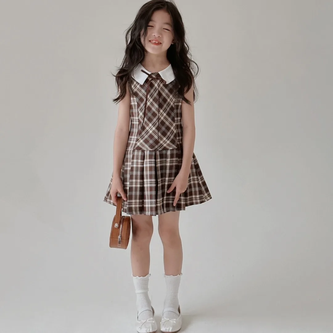 2024 Korean Summer Children Girl One-piece Dress Teenager Girl Sleevelsee Plaid Dress School Girl Slim Pleated Dress Kids Dress
2024 Korean Summer Children Girl One-piece Dress Teenager Girl Sleevelsee Plaid Dress School Girl Slim Pleated Dress Kids Dress