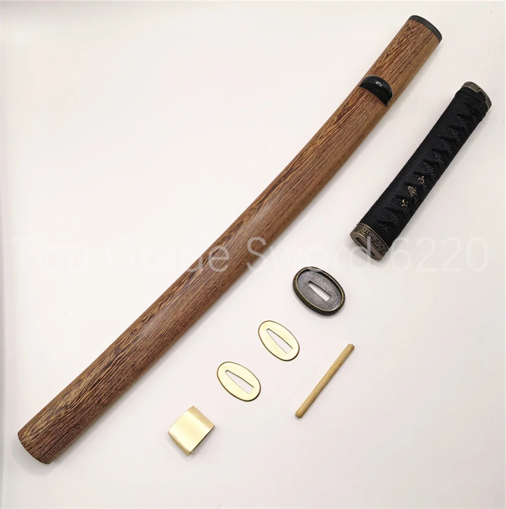 Набор ручек Tsuka, сплав Tsuba, поручня, латунь, оболочка из твердой древесины Habaki Seppa для настоящего самурая, катана, вакидзаси, детали меча
Набор ручек Tsuka, сплав Tsuba, поручня, латунь, оболочка из твердой древесины Habaki Seppa для настоящего самурая, катана, вакидзаси, детали меча