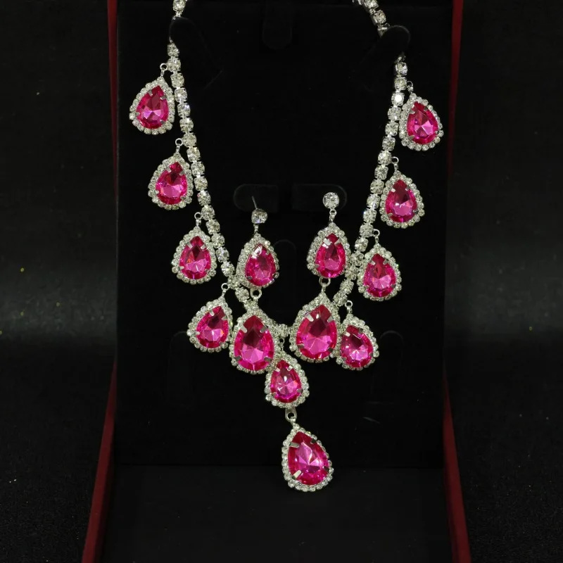 Classic Fashion Girl Pink Necklace Earrings, Set Accessories
Classic Fashion Girl Pink Necklace Earrings, Set Accessories