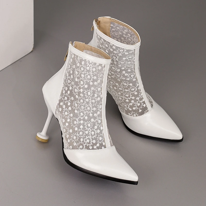 ORCHALISA 2025 Women Summer Ankle Boots Pointed Toe Thin Heels Breathable Mesh Size 40 4142 43 44 45 46 47 Fashion Party Shoes
ORCHALISA 2025 Women Summer Ankle Boots Pointed Toe Thin Heels Breathable Mesh Size 40 4142 43 44 45 46 47 Fashion Party Shoes