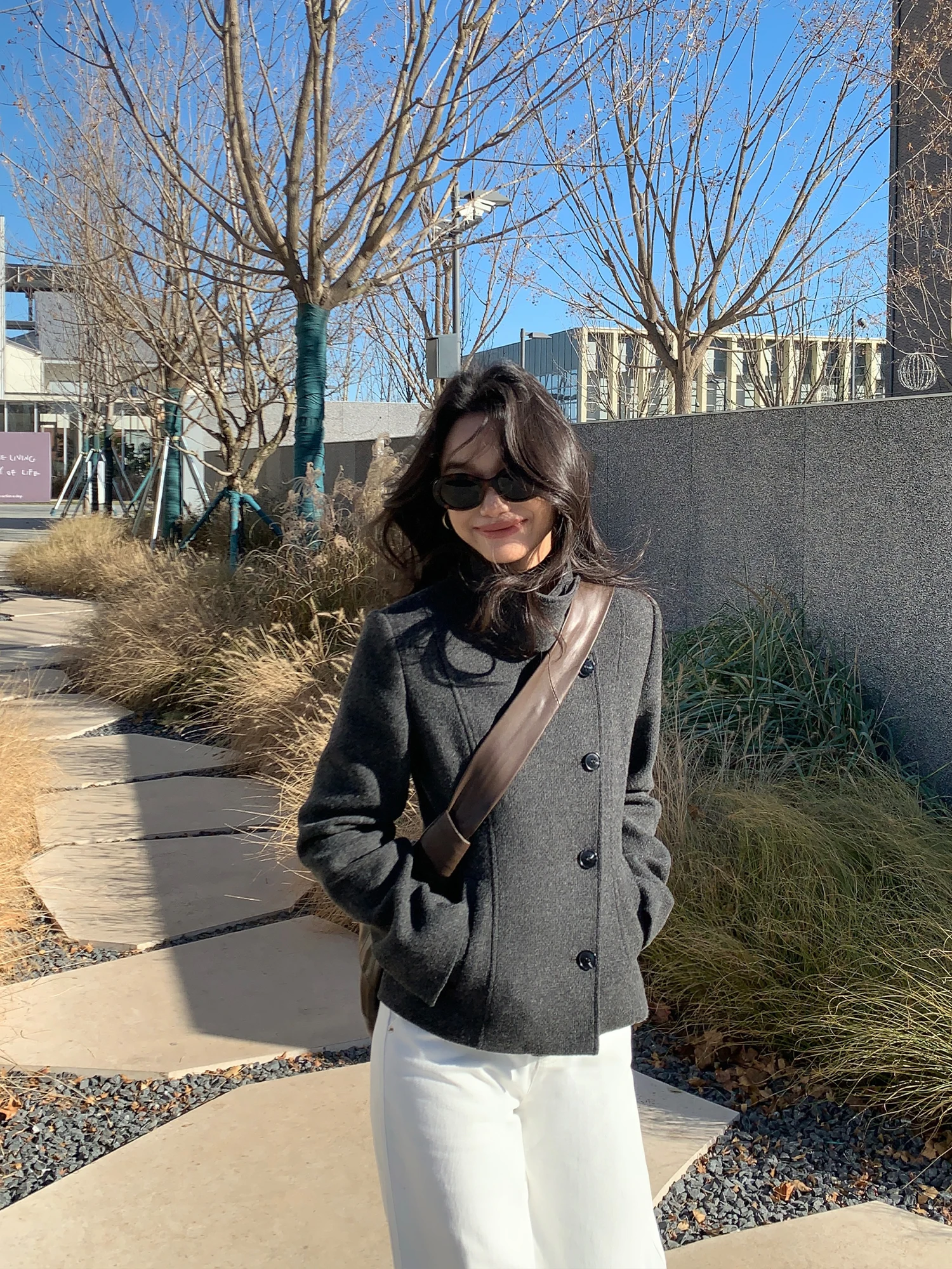 Pusumede ey Woolen Coat ort Stand Collar Women's High-End Feeling Casual Sle Long Sve Faionable Online Exclusive
Pusumede ey Woolen Coat ort Stand Collar Women's High-End Feeling Casual Sle Long Sve Faionable Online Exclusive