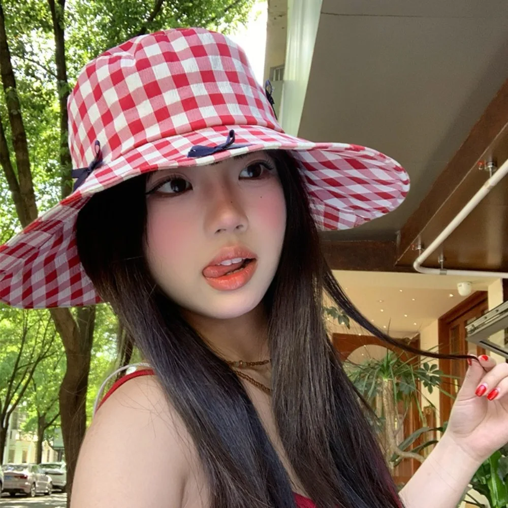 Fashion Sun Protection Hiking Fisherman Hat Small Lattice Big Brim Plaid Hiking Cap Sunscreen Visor Drawstring Sun Hat Outdoor
Fashion Sun Protection Hiking Fisherman Hat Small Lattice Big Brim Plaid Hiking Cap Sunscreen Visor Drawstring Sun Hat Outdoor
