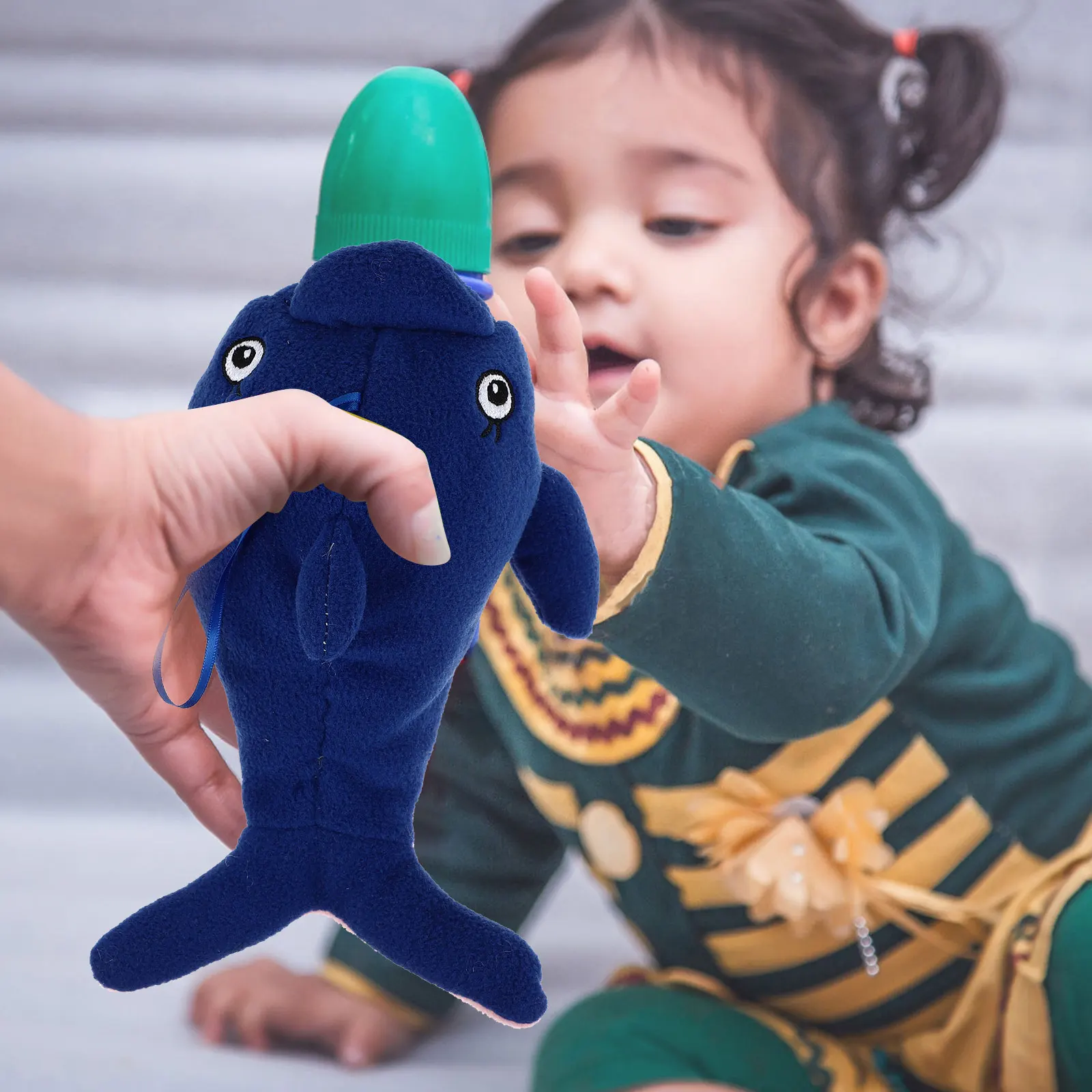 1Pcs Safe Lightweight Feeding-Bottle Bag Cute Design Insulation Cover for Baby Milk Bottle Protection Feeding-Bottle Cover
1Pcs Safe Lightweight Feeding-Bottle Bag Cute Design Insulation Cover for Baby Milk Bottle Protection Feeding-Bottle Cover