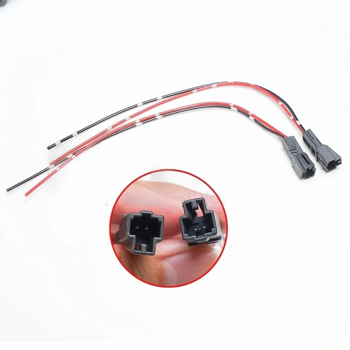 2pcs Car Audio Treble Speaker Plug Wire Tweeter Plug Sub Woofer Lossless Install Lond Speaker Cable Adapter Harness for Audi
2pcs Car Audio Treble Speaker Plug Wire Tweeter Plug Sub Woofer Lossless Install Lond Speaker Cable Adapter Harness for Audi