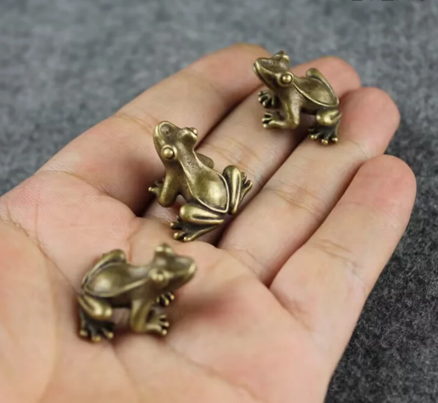 1Set 3Pcs Solid Bronze Copper Statue Hand Carved Frog Figurine
1Set 3Pcs Solid Bronze Copper Statue Hand Carved Frog Figurine