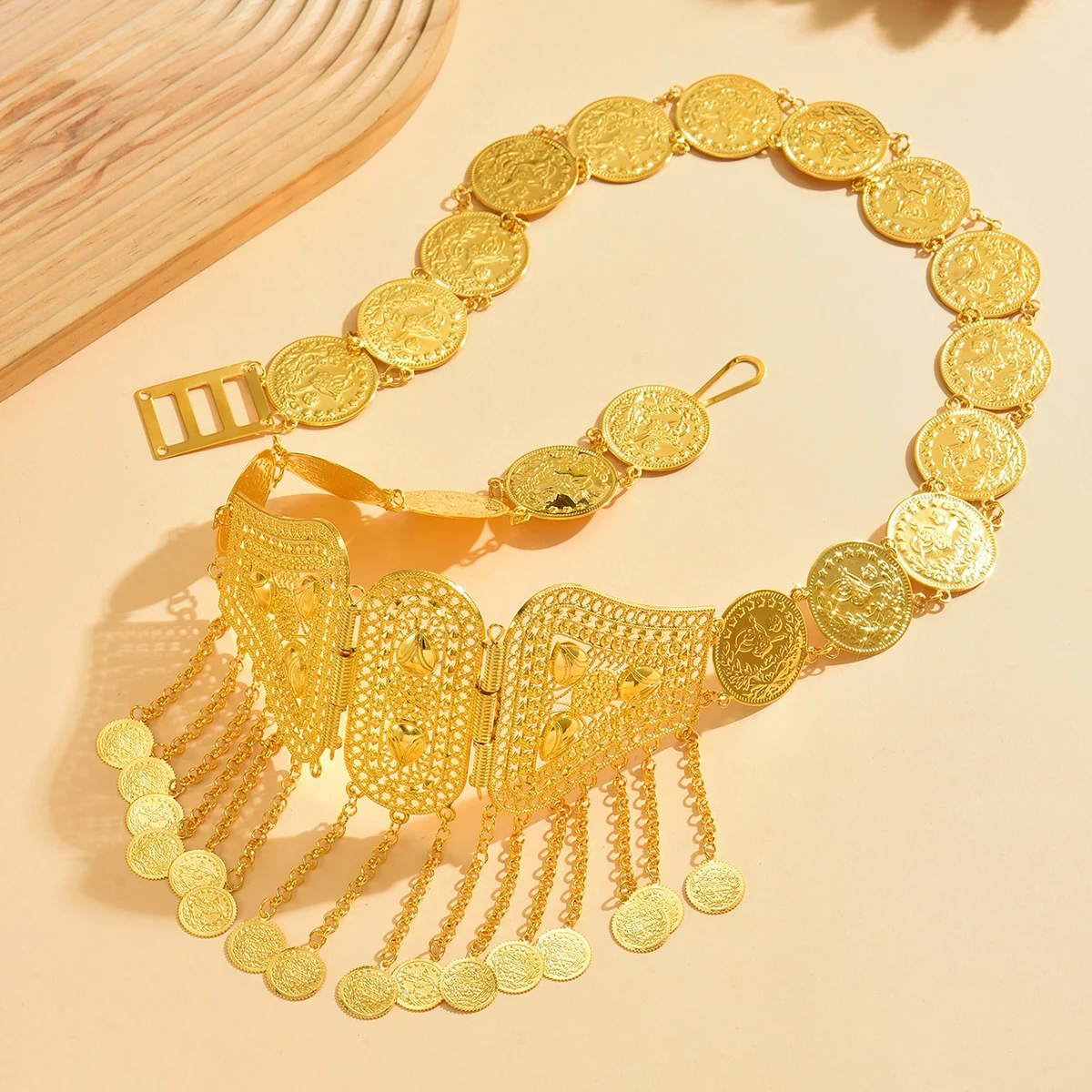 border Middle East new waist jewelry fashionable gold alloy hollow carved coins tassel waist chain
border Middle East new waist jewelry fashionable gold alloy hollow carved coins tassel waist chain