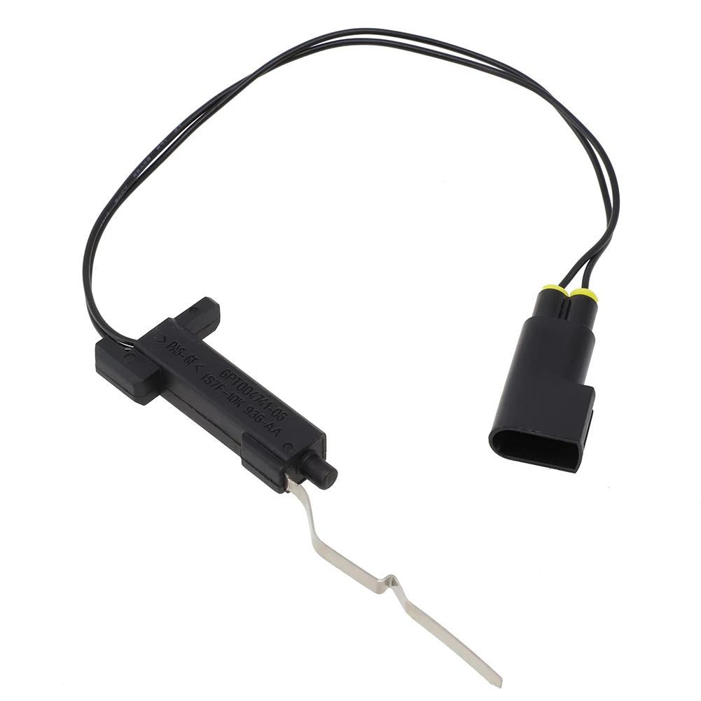 Interchange Part Number 1S7F 10K936 AA 1S7F10K936AA Temperature Sensor for Ford Fiesta 1995 2016 Focus 1998 2005
Interchange Part Number 1S7F 10K936 AA 1S7F10K936AA Temperature Sensor for Ford Fiesta 1995 2016 Focus 1998 2005