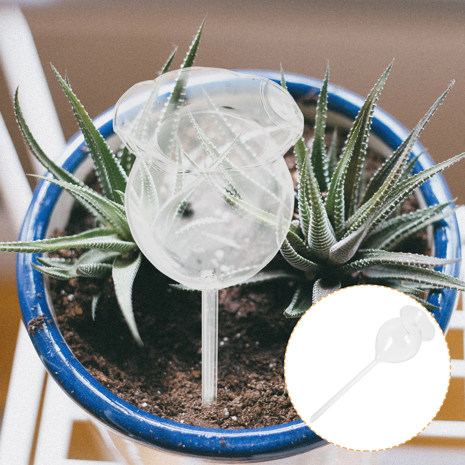 2Pcs Automatic Plant Waterer Indoor Self-Watering Globes Glass Bulbs for Potted Plants Easy Control Water Volume
2Pcs Automatic Plant Waterer Indoor Self-Watering Globes Glass Bulbs for Potted Plants Easy Control Water Volume