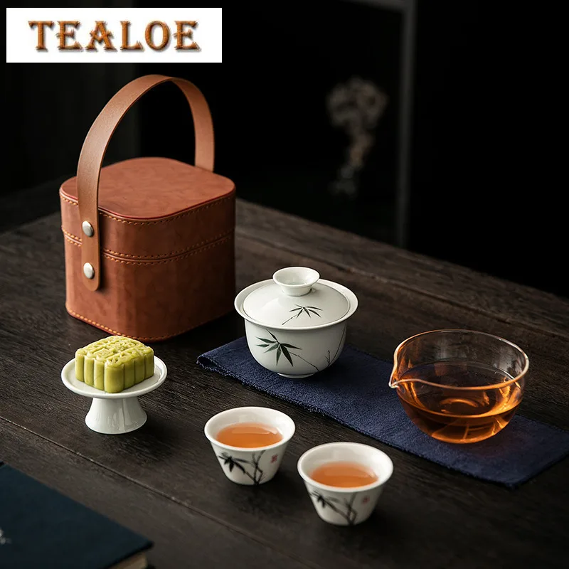 Hand Painted Lotus Glass Travel Tea Set Kit Retro 1 Pot 3 Cups Tea Brewing Travel Tea Set Portable Organizer Supplies Ornaments
Hand Painted Lotus Glass Travel Tea Set Kit Retro 1 Pot 3 Cups Tea Brewing Travel Tea Set Portable Organizer Supplies Ornaments