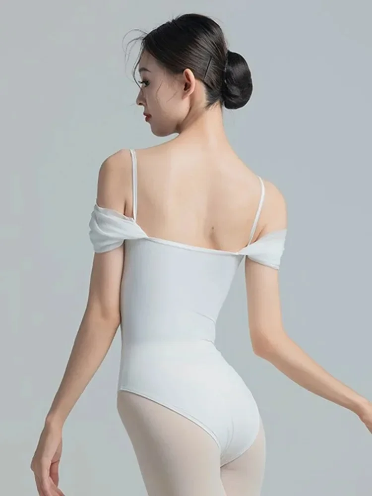 Балетное платье для взрослых, профессиональный инструктор, танцевальное платье с лямкой на шее
Балетное платье для взрослых, профессиональный инструктор, танцевальное платье с лямкой на шее