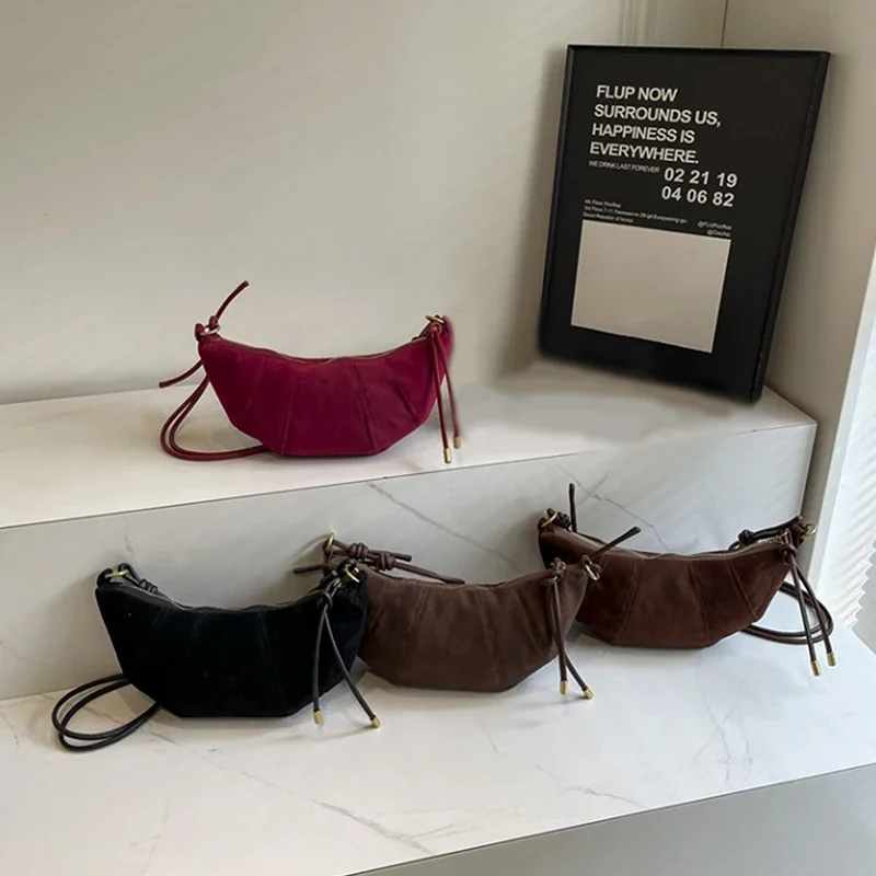 Korean Suede Shoulder Bag Solid Color Simple Fashionable Crossbody Bag Soft Western Style Zipper Handbag
Korean Suede Shoulder Bag Solid Color Simple Fashionable Crossbody Bag Soft Western Style Zipper Handbag