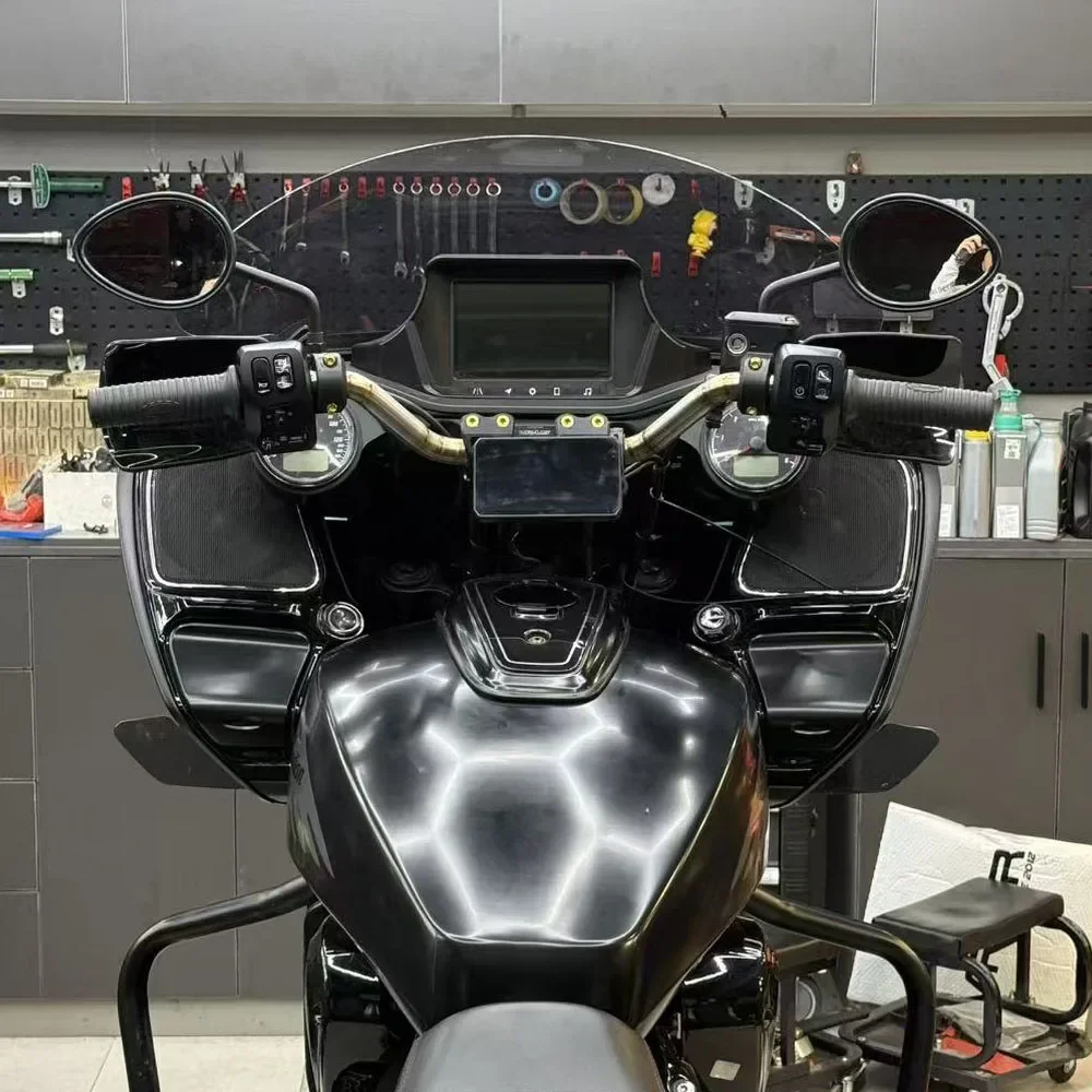 Комплект приборной панели для мотоцикла: спидометр и датчики для Indian Pursuit Challenger Dark Horse 2022-2026
Комплект приборной панели для мотоцикла: спидометр и датчики для Indian Pursuit Challenger Dark Horse 2022-2026