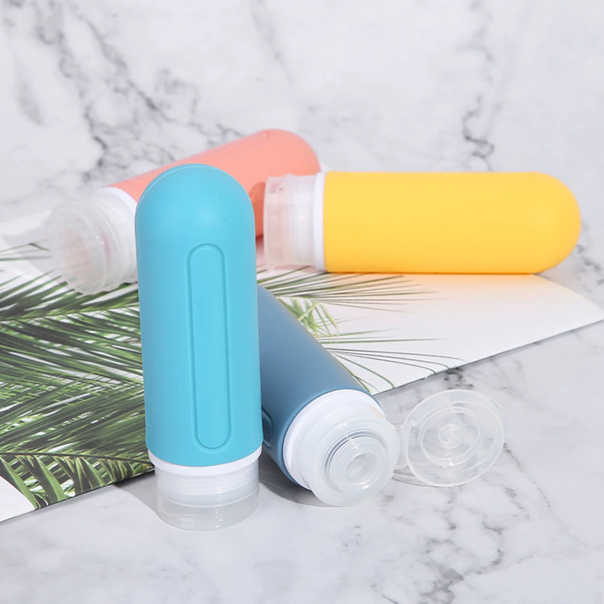 4 Pcs 90ml/Set Silicone Travel Cosmetics Bottles Empty Containers Leakproof Refillable Bottle For Shampoo Conditioner Lotion
4 Pcs 90ml/Set Silicone Travel Cosmetics Bottles Empty Containers Leakproof Refillable Bottle For Shampoo Conditioner Lotion
