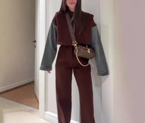 Women's Clothing Autumn 2025 New Denim Splicing Coffee Color Casual Straight Tube Set Simple Retro Fashion Pants Set
Women's Clothing Autumn 2025 New Denim Splicing Coffee Color Casual Straight Tube Set Simple Retro Fashion Pants Set