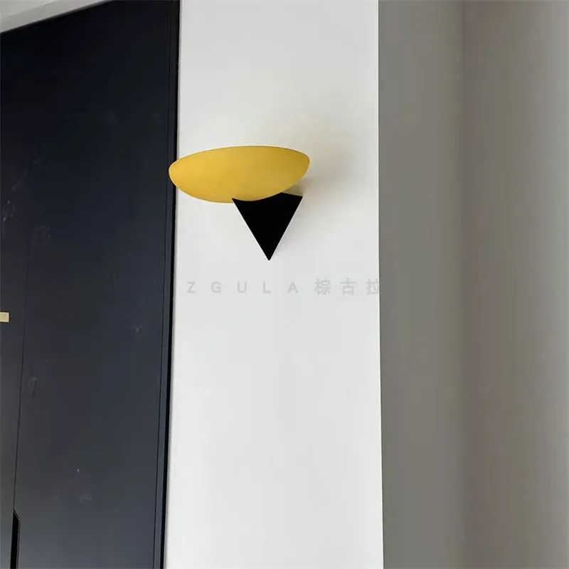 Middle aged glass wall lamp American retro living room background wall lamp bedroom French retro bedside lamp
Middle aged glass wall lamp American retro living room background wall lamp bedroom French retro bedside lamp