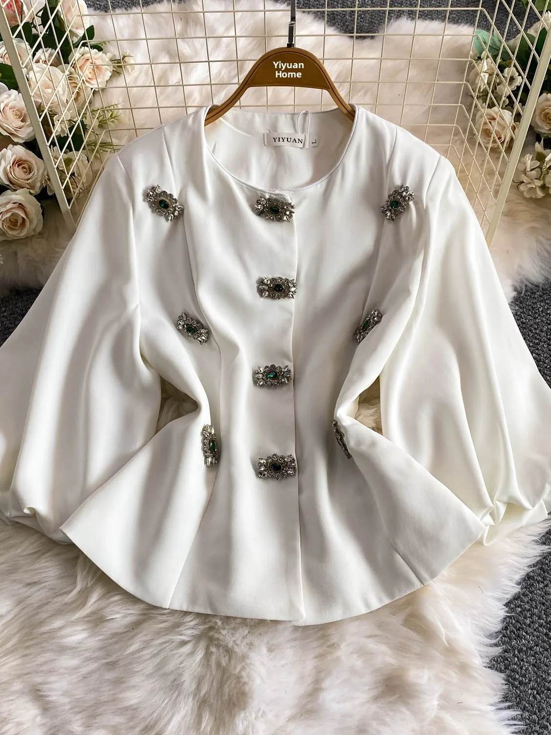 Elegant European Style Diamond Embedded Heavy Gemstone round Neck Lantern Sleeve Jacket Women's Loose Slimming Top
Elegant European Style Diamond Embedded Heavy Gemstone round Neck Lantern Sleeve Jacket Women's Loose Slimming Top