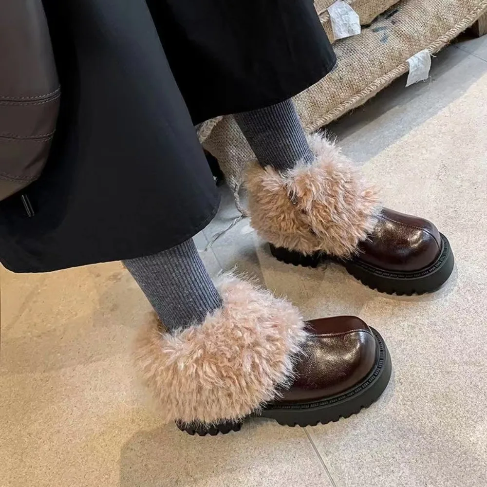 Women's Winter Boots Vintage Plush Platform Fluffy Snow Boots Big Head Pu Leather Loose Artificial Wool Brown Girls Shoes
Women's Winter Boots Vintage Plush Platform Fluffy Snow Boots Big Head Pu Leather Loose Artificial Wool Brown Girls Shoes