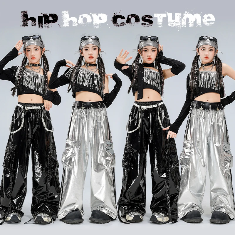 Детский укороченный топ с кисточками в стиле хип-хоп, штаны-карго для уличных танцев, уличная одежда с блестками для девочек, детский джазовый костюм, сценические шорты, комплект одежды
Детский укороченный топ с кисточками в стиле хип-хоп, штаны-карго для уличных танцев, уличная одежда с блестками для девочек, детский джазовый костюм, сценические шорты, комплект одежды