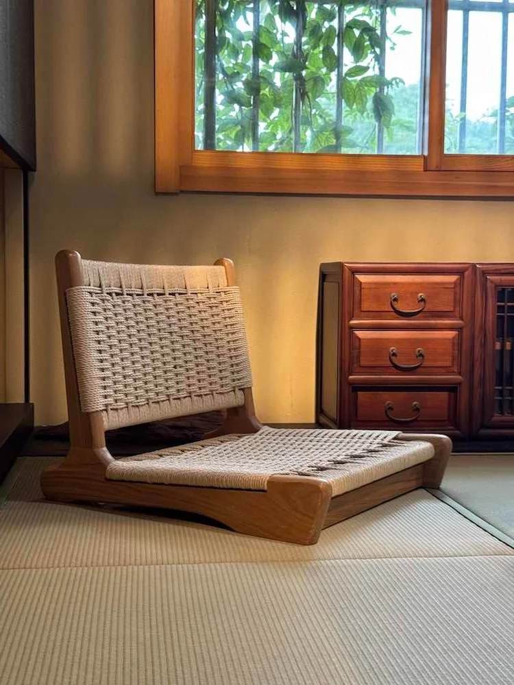 Japanese Rattan Floor Chair – Wabi Sabi Style Low Profile Tatami Seat with Backrest, Handwoven Cane Legless Chair for Tea Room
Japanese Rattan Floor Chair – Wabi Sabi Style Low Profile Tatami Seat with Backrest, Handwoven Cane Legless Chair for Tea Room