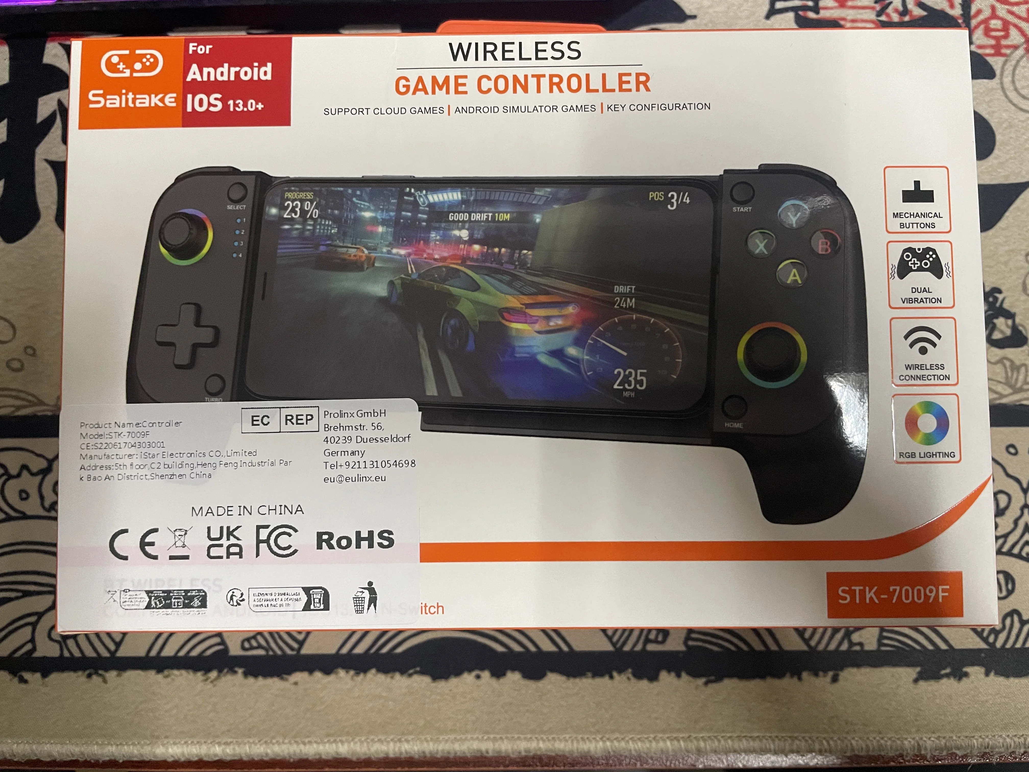 Saitake STK 7009F STK-7009F Game Controller Wireless Bluetooth Gamepad Extendable Joypad Joystick for Android/IOS Phone
Saitake STK 7009F STK-7009F Game Controller Wireless Bluetooth Gamepad Extendable Joypad Joystick for Android/IOS Phone