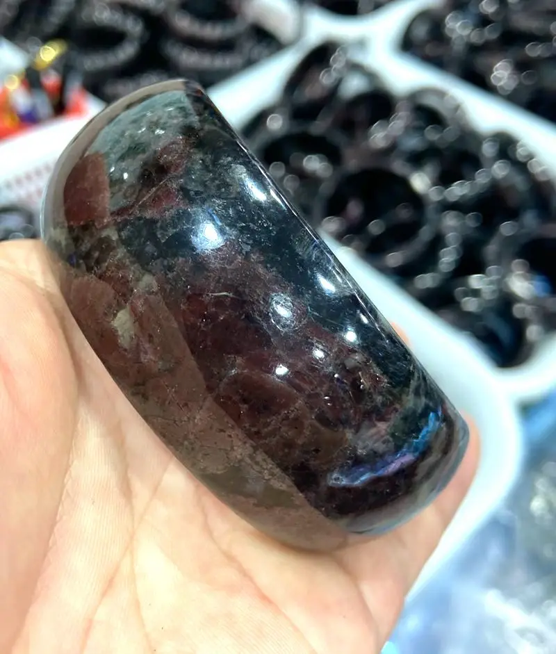 Huge wide body Natural Wine Red Garnet Crystal Gem Bracelet Crystal Healing
Huge wide body Natural Wine Red Garnet Crystal Gem Bracelet Crystal Healing