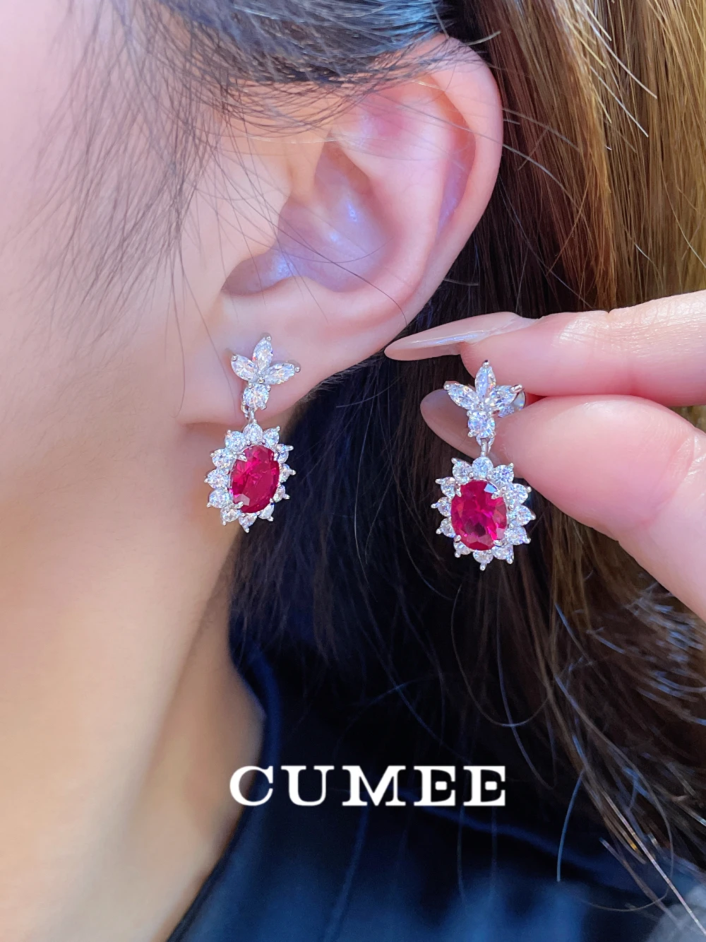 Серьги CUMEE для повседневного модного культивирования из синтетического рубина, серьги с золотым покрытием из стерлингового серебра 925 пробы
Серьги CUMEE для повседневного модного культивирования из синтетического рубина, серьги с золотым покрытием из стерлингового серебра 925 пробы