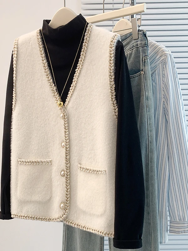 V-Neck Knitted Mink Imitation Vest Loose Casual plus Size New Style Top Women's Fashion Autumn Winter Outerwear
V-Neck Knitted Mink Imitation Vest Loose Casual plus Size New Style Top Women's Fashion Autumn Winter Outerwear