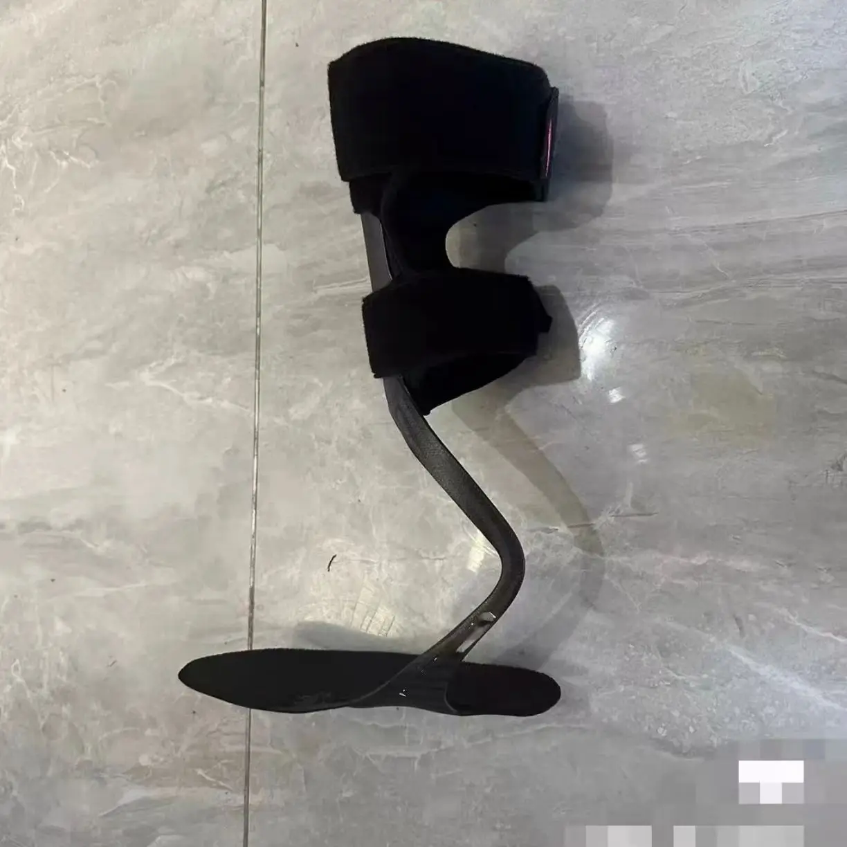 Orteza AFO из углеродного волокна — ортез для стопы Step-Smart для поддержки лодыжки
Orteza AFO из углеродного волокна — ортез для стопы Step-Smart для поддержки лодыжки