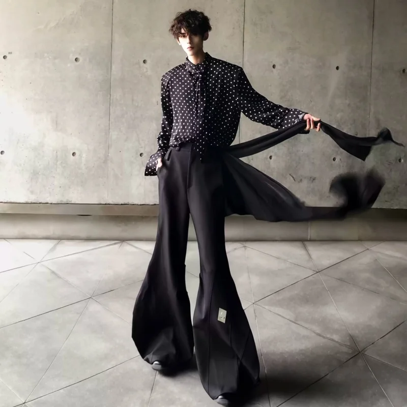 Niche Original Design High Quality Bandage Flare Knife Suit Pants For Men Splicing Full Length Loose Fashionable Punk Style
Niche Original Design High Quality Bandage Flare Knife Suit Pants For Men Splicing Full Length Loose Fashionable Punk Style