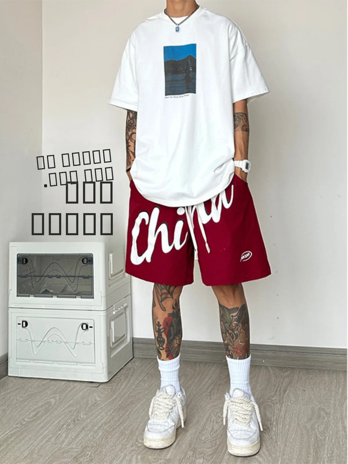 Мужские летние тонкие свободные быстросохнущие дышащие повседневные красные брюки для бега в американском баскетбольном стиле
Мужские летние тонкие свободные быстросохнущие дышащие повседневные красные брюки для бега в американском баскетбольном стиле