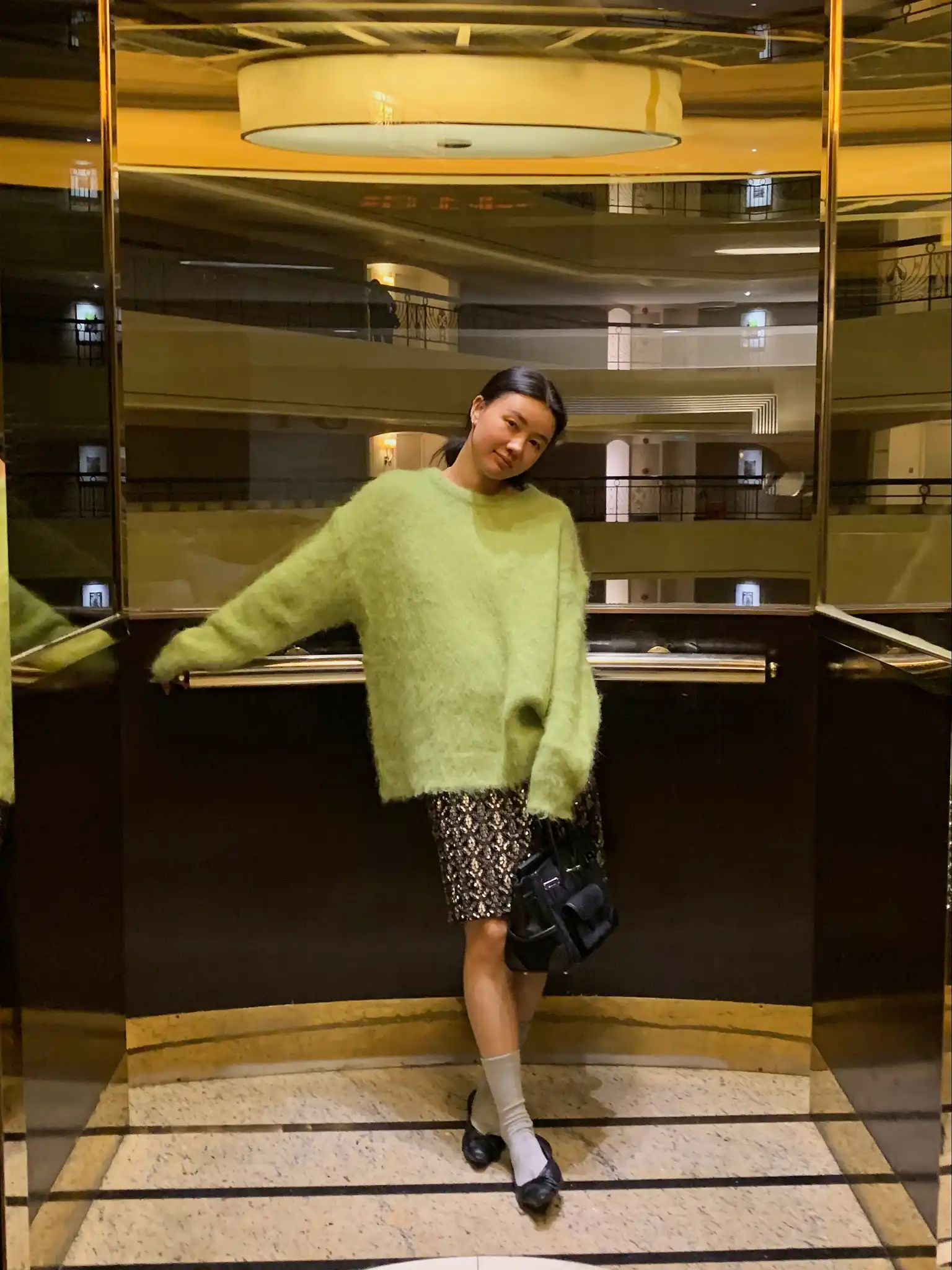 Женский свитер LILUOP с круглым вырезом из мериносовой шерсти, свободный крой, осенне-зимний, модный, универсальный, комфортный, с длинными рукавами, термотоп
Женский свитер LILUOP с круглым вырезом из мериносовой шерсти, свободный крой, осенне-зимний, модный, универсальный, комфортный, с длинными рукавами, термотоп