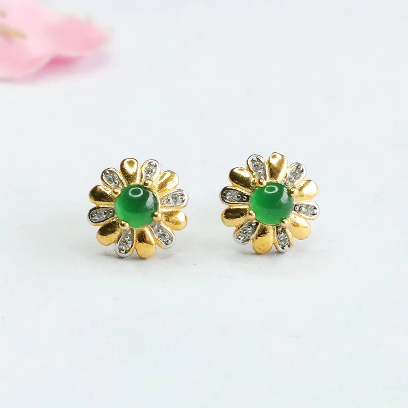 Vintage S925 Silver Floral Earrings with Natural Jade Imperial Green, Ice-Water Carved Petal Design, Bohemian Handmade Jewelry
Vintage S925 Silver Floral Earrings with Natural Jade Imperial Green, Ice-Water Carved Petal Design, Bohemian Handmade Jewelry