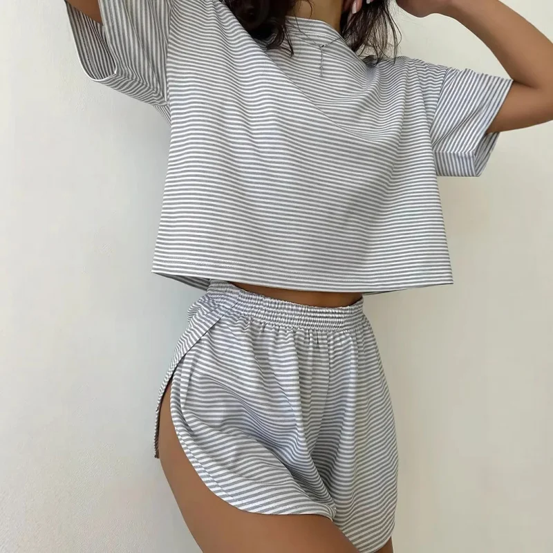Solid Knit Pajama Set for Women, 2-Piece Short Sleeve & Elastic Shorts, Breathable & Comfortable, Summer Home Loungewear
Solid Knit Pajama Set for Women, 2-Piece Short Sleeve & Elastic Shorts, Breathable & Comfortable, Summer Home Loungewear