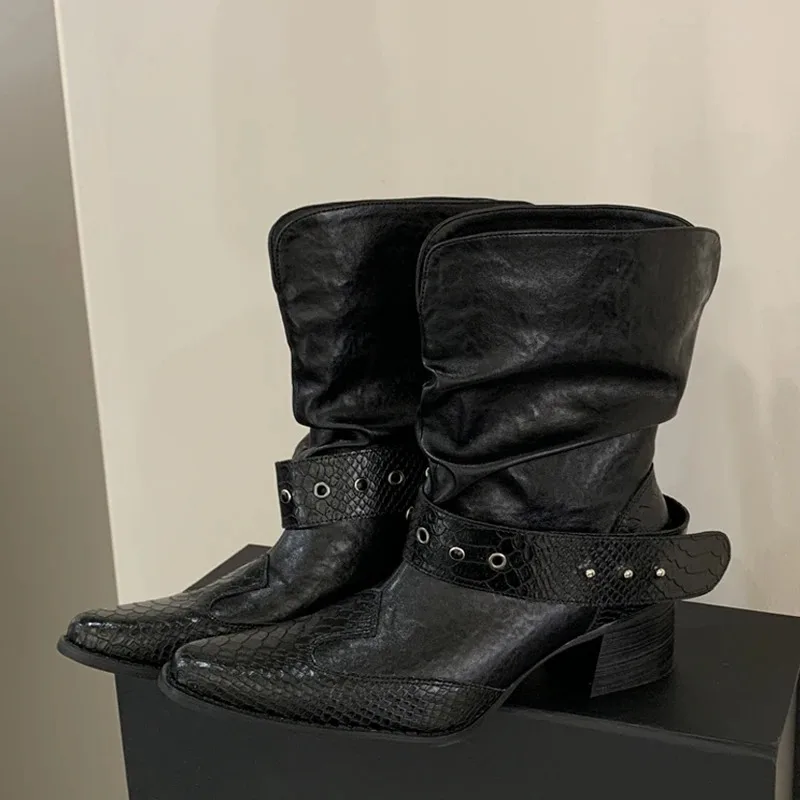 Women's Boots Fashion Designer Rivet Woman Ankle Boots Women Buckle Strap Pointed Toe Square High Heels Women Fashion Shoes New
Women's Boots Fashion Designer Rivet Woman Ankle Boots Women Buckle Strap Pointed Toe Square High Heels Women Fashion Shoes New