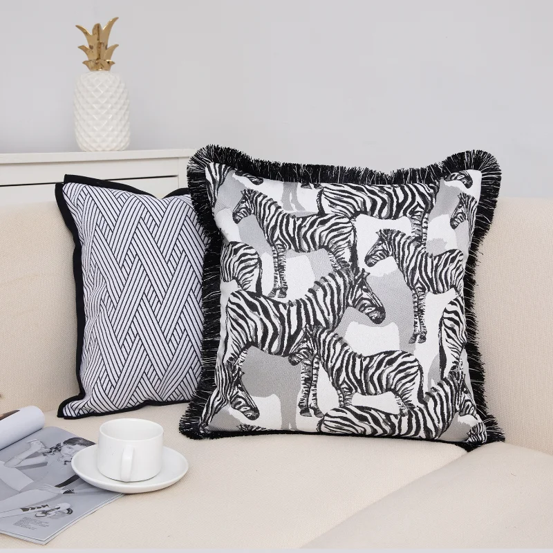 Decorative Zebra Print Pillow Cover Black and White Luxury Cushion Case for Sofa Modern Art Living Room Home Accent 45x45cm
Decorative Zebra Print Pillow Cover Black and White Luxury Cushion Case for Sofa Modern Art Living Room Home Accent 45x45cm