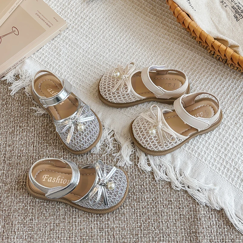 Mumoresip Girls Casual Shoes Sweet Mesh Breathable Kids Sandals Soft Bottom Cute Bows 2026 Summer New Children Princess Shoes
Mumoresip Girls Casual Shoes Sweet Mesh Breathable Kids Sandals Soft Bottom Cute Bows 2026 Summer New Children Princess Shoes