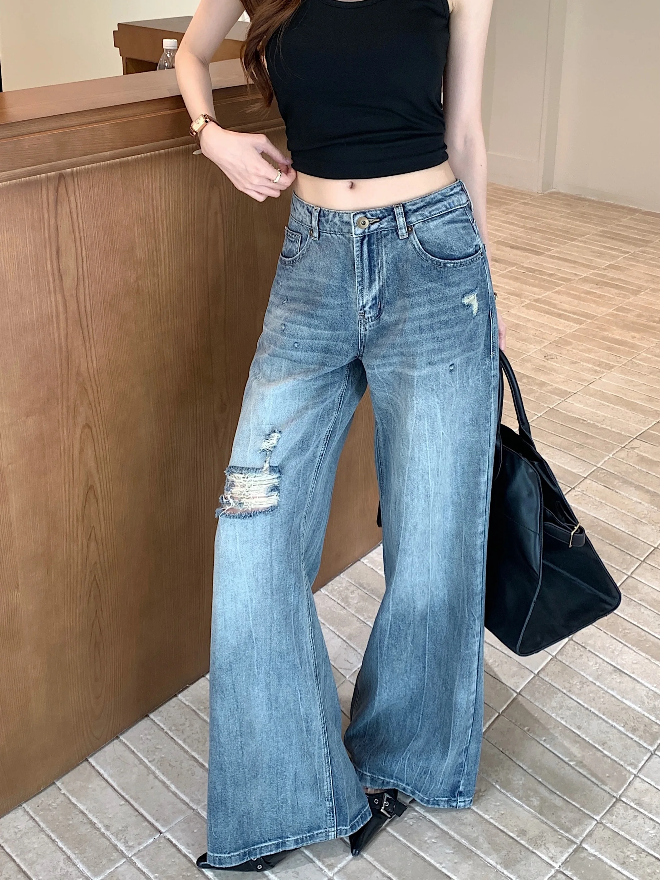 Retro American Blue Washed Denim Jeans Women's Summer Slimming Straight Leg Wide Leg Pants High Waist Tear Hole Medium Elasti...
Retro American Blue Washed Denim Jeans Women's Summer Slimming Straight Leg Wide Leg Pants High Waist Tear Hole Medium Elasti...