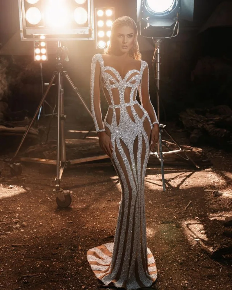 customized women's adult fashion evening gown sexy gold sprinkled banquet dress with buttocks fish tail wrapped dress
customized women's adult fashion evening gown sexy gold sprinkled banquet dress with buttocks fish tail wrapped dress