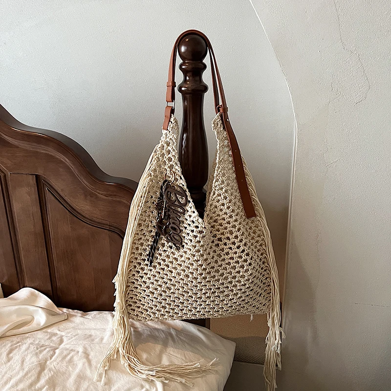 2026 Summer Bohemian Fringe Straw Tote Bag Women's Hollow-Out Crochet Woven Shoulder Summer Beach Macrame Hobo Handbag
2026 Summer Bohemian Fringe Straw Tote Bag Women's Hollow-Out Crochet Woven Shoulder Summer Beach Macrame Hobo Handbag