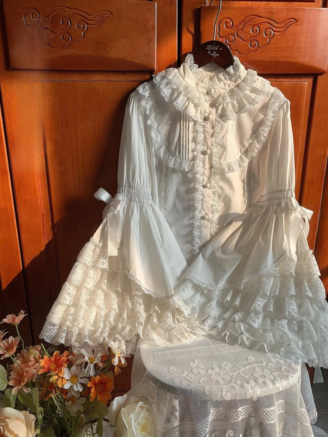 Ele Halloween Lily Thoughts Lolita Sve irt Inner Match Универсальная классическая кукла Sensation Ele Блузка из полиэфирного волокна
Ele Halloween Lily Thoughts Lolita Sve irt Inner Match Универсальная классическая кукла Sensation Ele Блузка из полиэфирного волокна