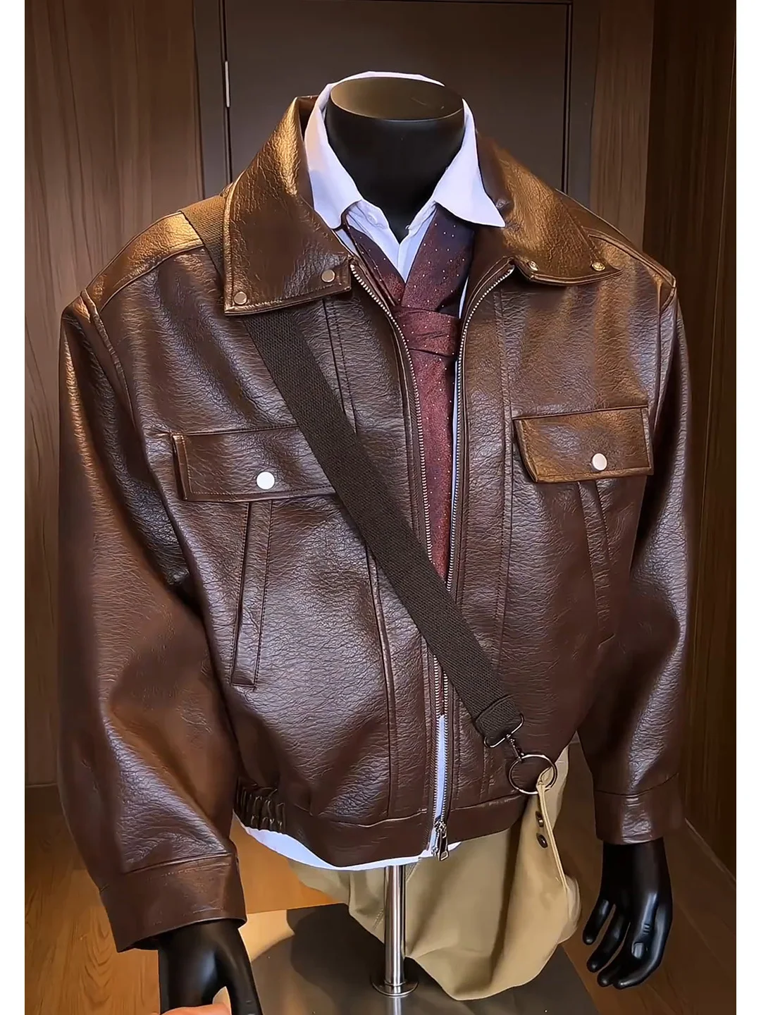 American Retro ort Leather Jaet Men's Spring Autumn High Sensation Cool Motorcycle Sle Turn-down Collar Workwear Jaet
American Retro ort Leather Jaet Men's Spring Autumn High Sensation Cool Motorcycle Sle Turn-down Collar Workwear Jaet